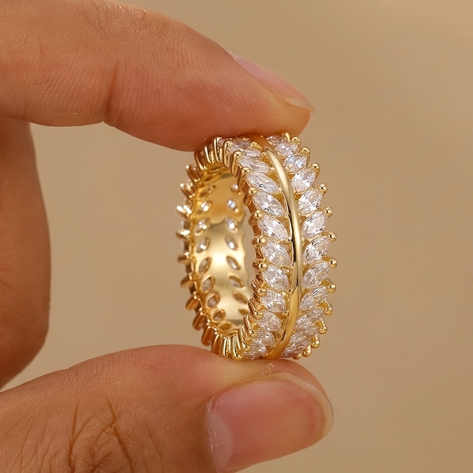 Women's Stylish Willow Leaf Ring, Stackable Design